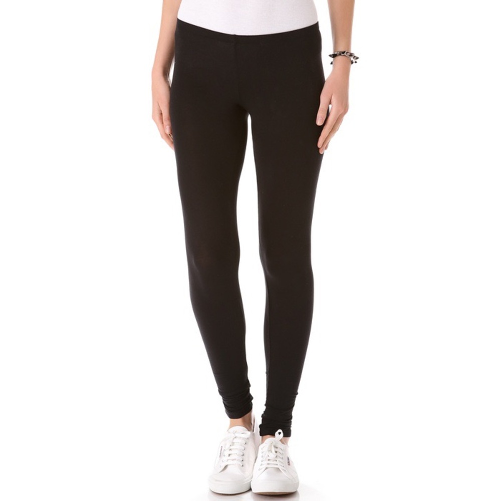 Black leggings